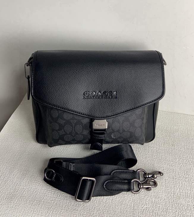 Picture of Coach Mens Bags _SKUfw199739520fw